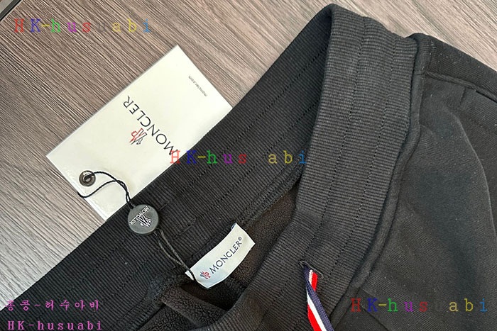 NEW 몽클레어 바지 신상 M 6570012