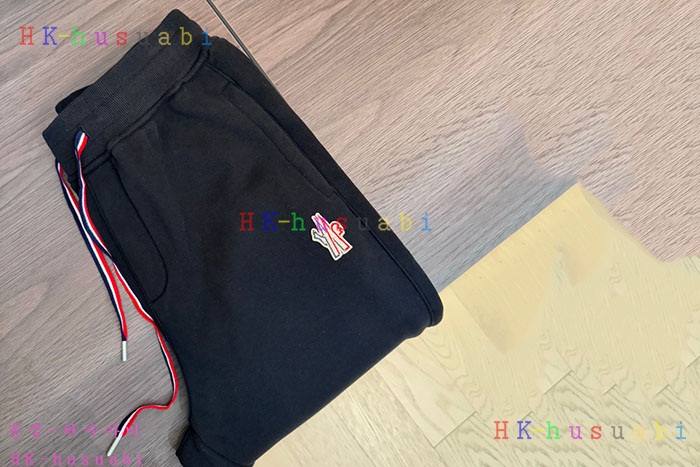 NEW 몽클레어 바지 신상 M 6570012