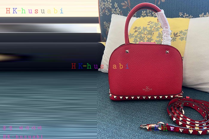 ★미러급★발렌티노 가라바니 락스터드 스몰 핸드백 5W0B0Q69-6