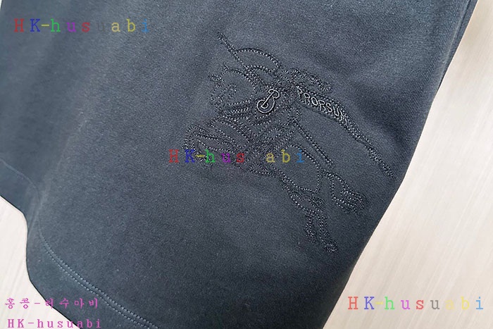 NEW 버버리 반팔티 신상 B 695506