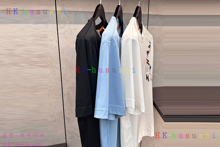 NEW 에르메스 반팔티 신상 H 3088040