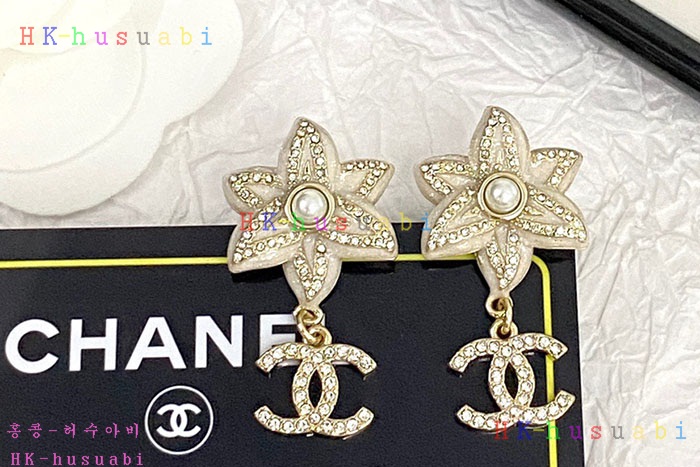 NEW 샤넬 귀걸이 신상 C 9580221