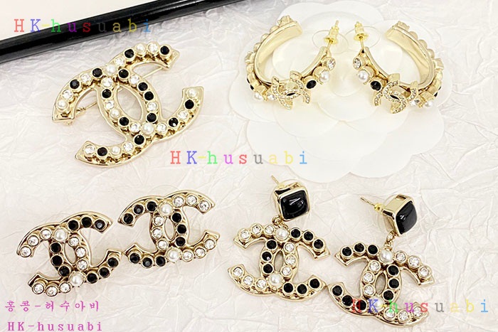 NEW 샤넬 귀걸이 신상 C 9580224