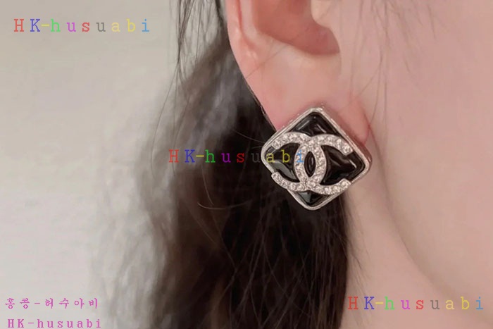 NEW 샤넬 귀걸이 신상 C 6922524