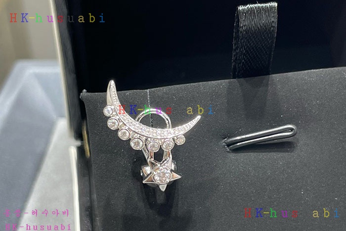 NEW 샤넬 귀걸이 신상 C 6922529
