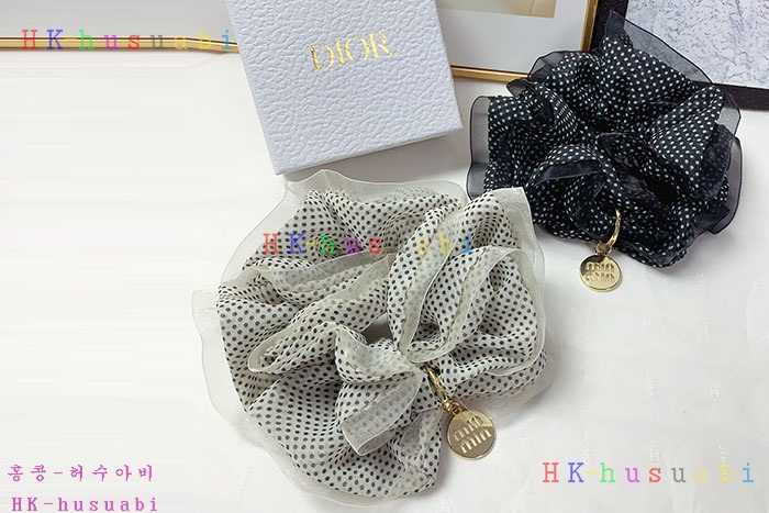 NEW 미우미우 헤어밴드 신상 MU 6692800