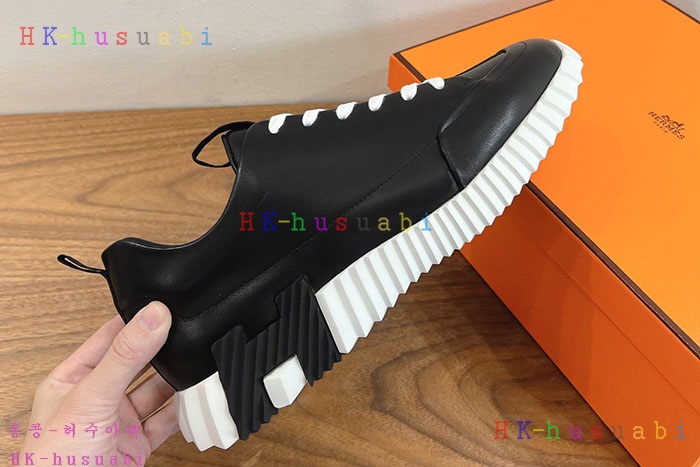 NEW 에르메스 스니커즈 신상 H 9325001