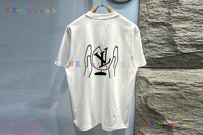 NEW 루이비통 반팔티 신상 LV 5824017