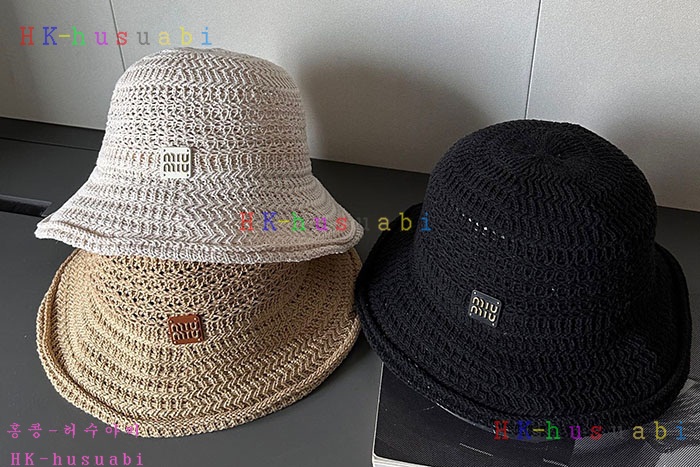 NEW 미우미우 모자 신상 M 9566806