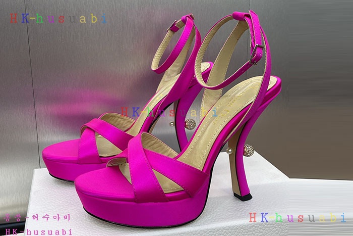 NEW 디올 신발 신상 DR 5339906