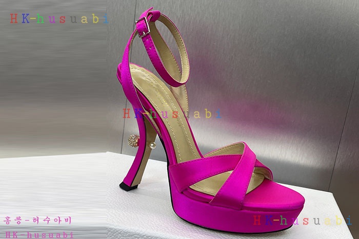 NEW 디올 신발 신상 DR 5339906