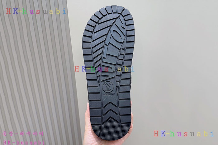NEW 루이비통 샌들 신상 LV 6866801