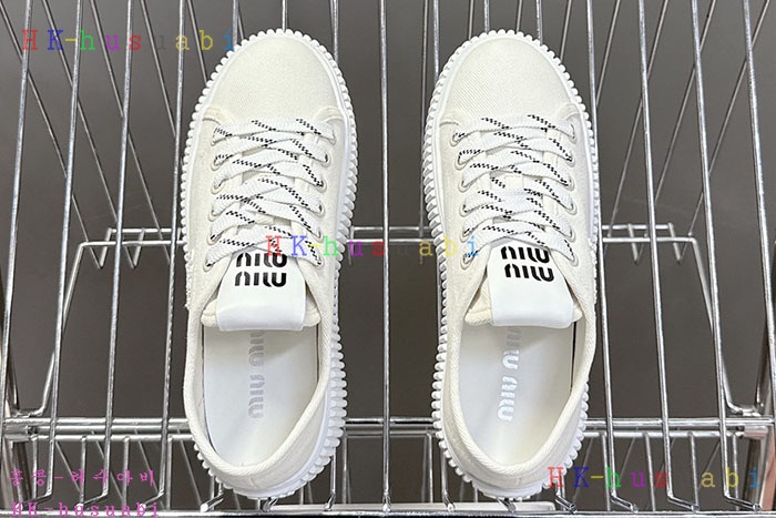 NEW 미우미우 신발 신상 MU 8858042