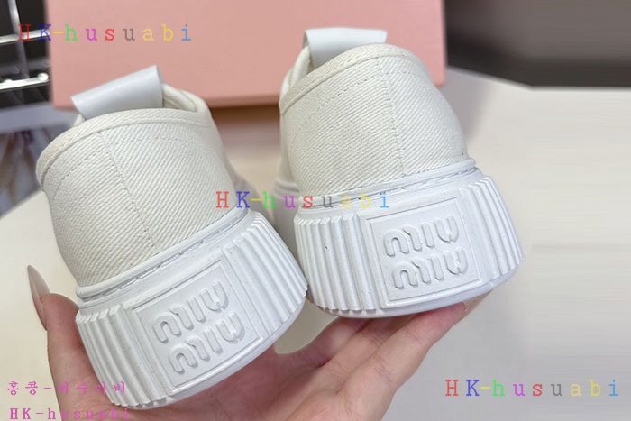 NEW 미우미우 신발 신상 MU 8858042