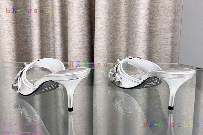 NEW 발렌시아가 신발 신상 B 5593501