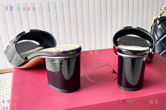 NEW 발렌티노 샌들 신상 V 6933503