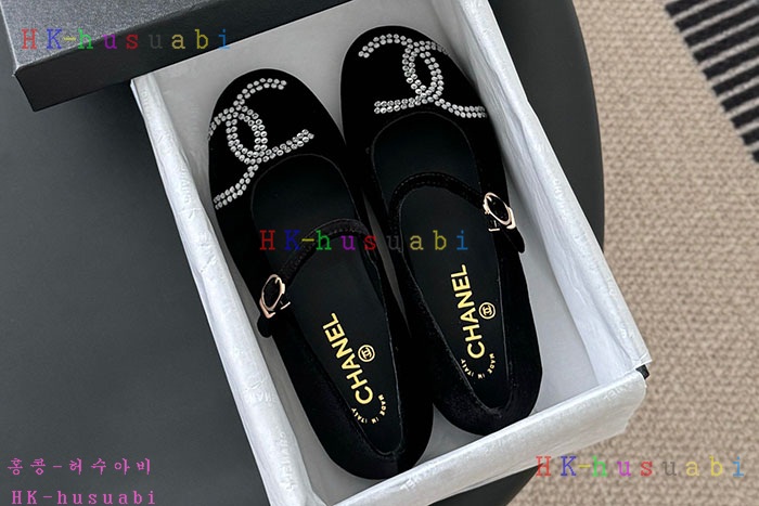 NEW 샤넬 샌들 신상 C 665013