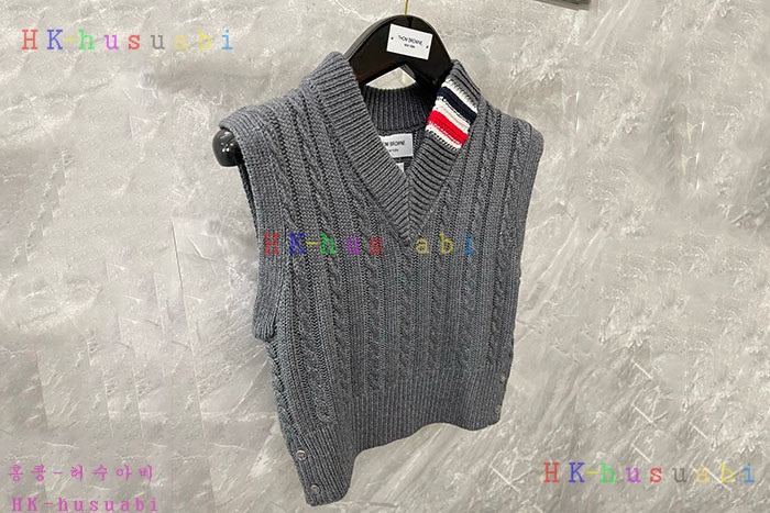 NEW 톰브라운 니트 조끼 신상 TB 3508004