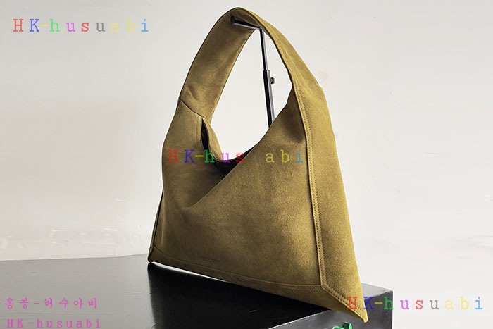 ★미러급★보테가 베네타 스몰 홉 803977-4