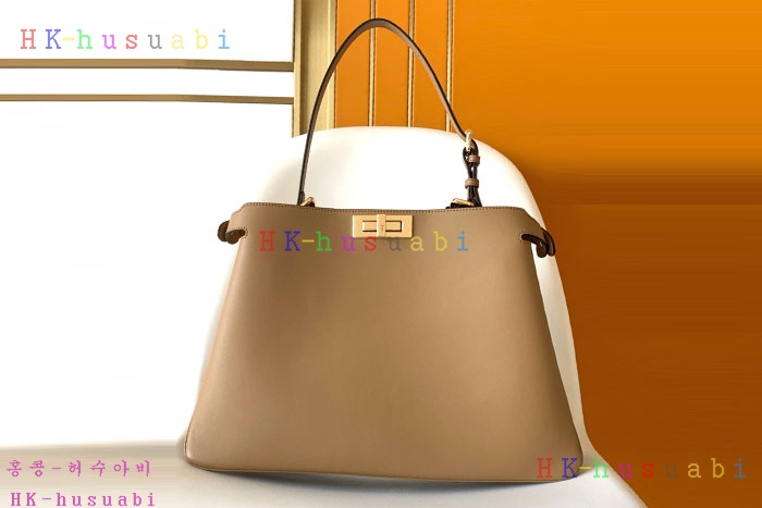 ★미러급★펜디 피카부 소프트 라지 8BN353-3
