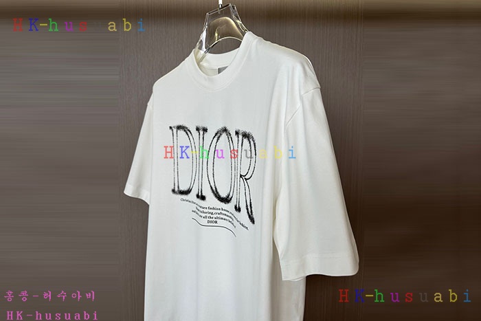 NEW 디올 반팔티 신상 DR 8589916