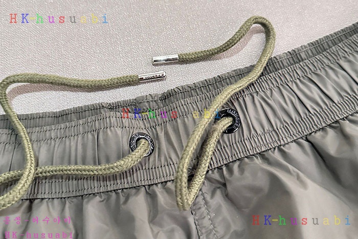 NEW 몽클레어 반바지 신상 M 8250116