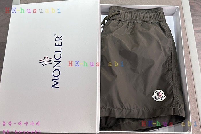 NEW 몽클레어 반바지 신상 M 8250116
