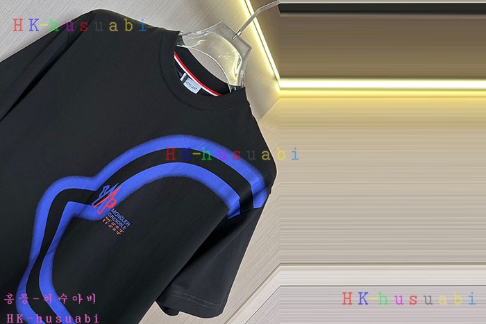 NEW 몽클레어 반팔티 신상 M 8250119