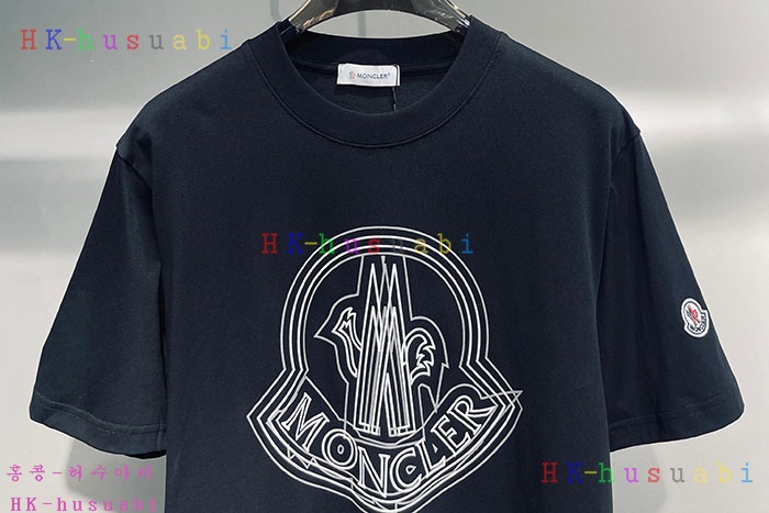 NEW 몽클레어 반팔티 신상 M 8250135