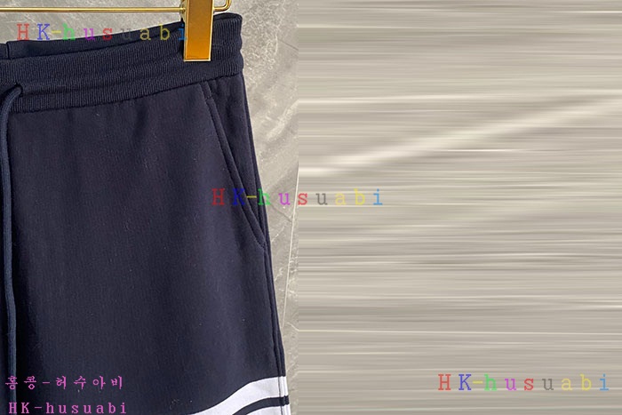 NEW 톰브라운 반바지 신상 TB 5822213