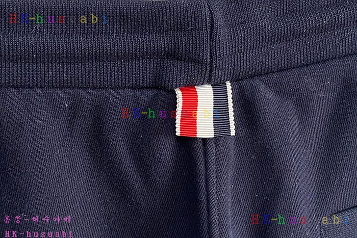 NEW 톰브라운 반바지 신상 TB 5822213