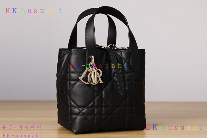 ★★미러급★디올 Dior Toujours 스몰 버티컬 토트백 M2835