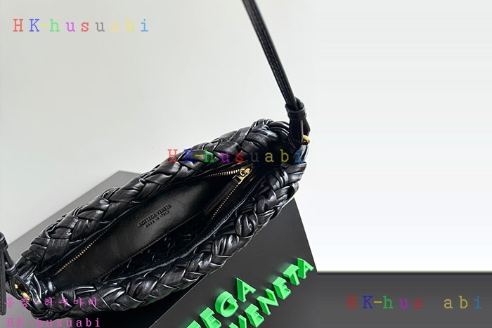 ★미러급★보테가베네타 블랙 카리메로 차차 숄더 백 785780-1