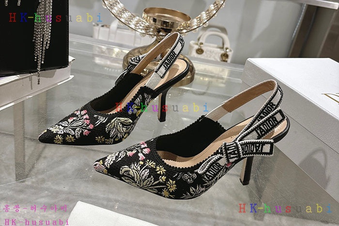NEW 디올 신발 신상 DR 3816615