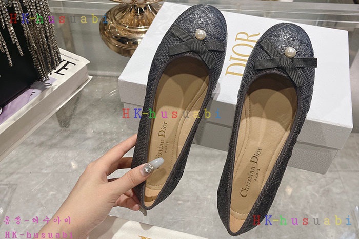 NEW 디올 신발 신상 DR 3816621