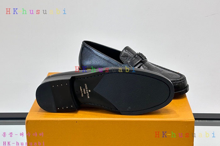 NEW 루이비통 신발 신상 LV 2558019