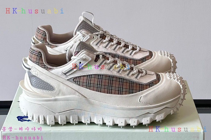 NEW 버버리 스니커즈 신상 B 1150043