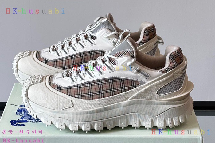 NEW 버버리 스니커즈 신상 B 1150043