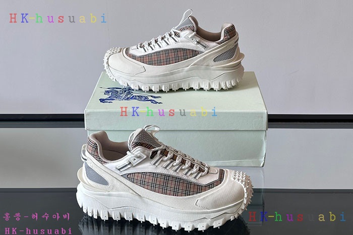 NEW 버버리 스니커즈 신상 B 1150043