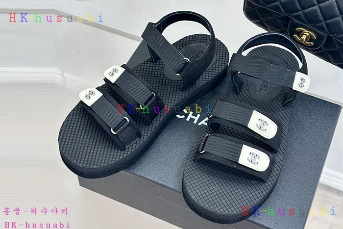 NEW 샤넬 샌들  신상 C 995805