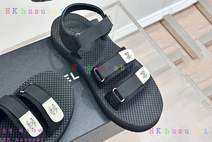 NEW 샤넬 샌들  신상 C 995805