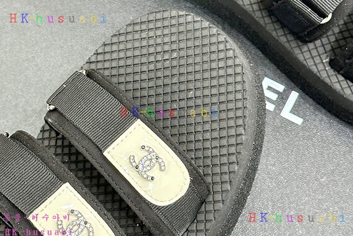 NEW 샤넬 샌들  신상 C 995805