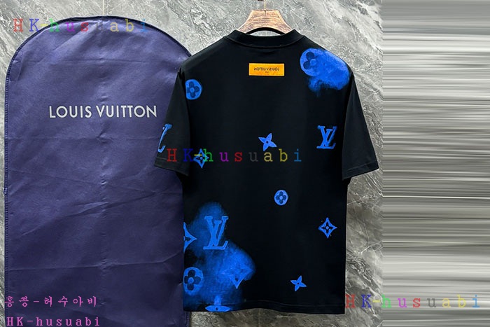 NEW 루이비통 반팔티 신상 LV 335006