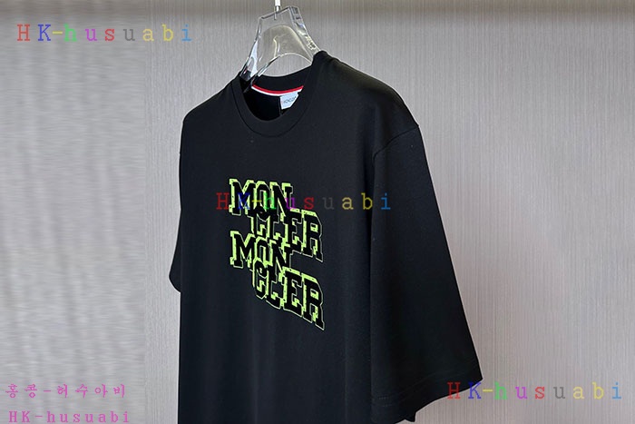 NEW 몽클레어 반팔티 신상 M 2254404