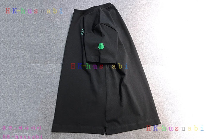 NEW 몽클레어 반팔티 신상 M 2254406