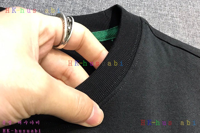 NEW 몽클레어 반팔티 신상 M 2254406