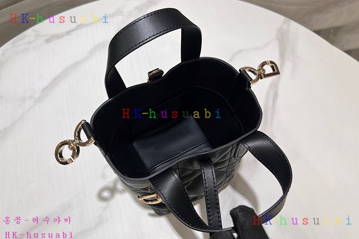 ★미러급★디올 30 뚜주흐 버티컬 나노 토트백 블랙 S6100-4