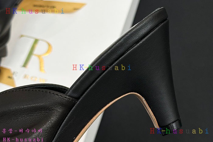 NEW 더 로우 샌들 신상 L 558227