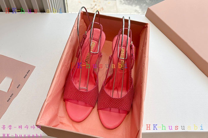 NEW 미우미우 신발 신상 MU 55899504