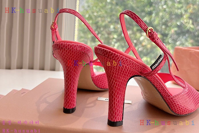 NEW 미우미우 신발 신상 MU 55899504
